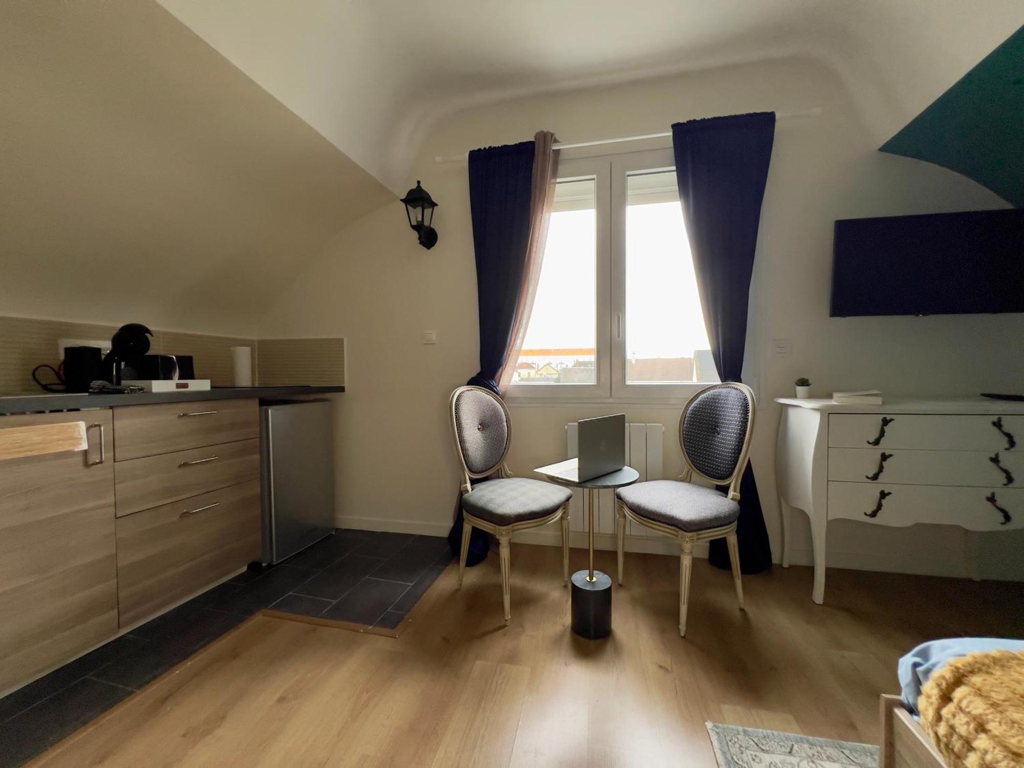 Studios Ideal Pro I Centre-Ville & Parking Gratuit Châtellerault Extérieur photo
